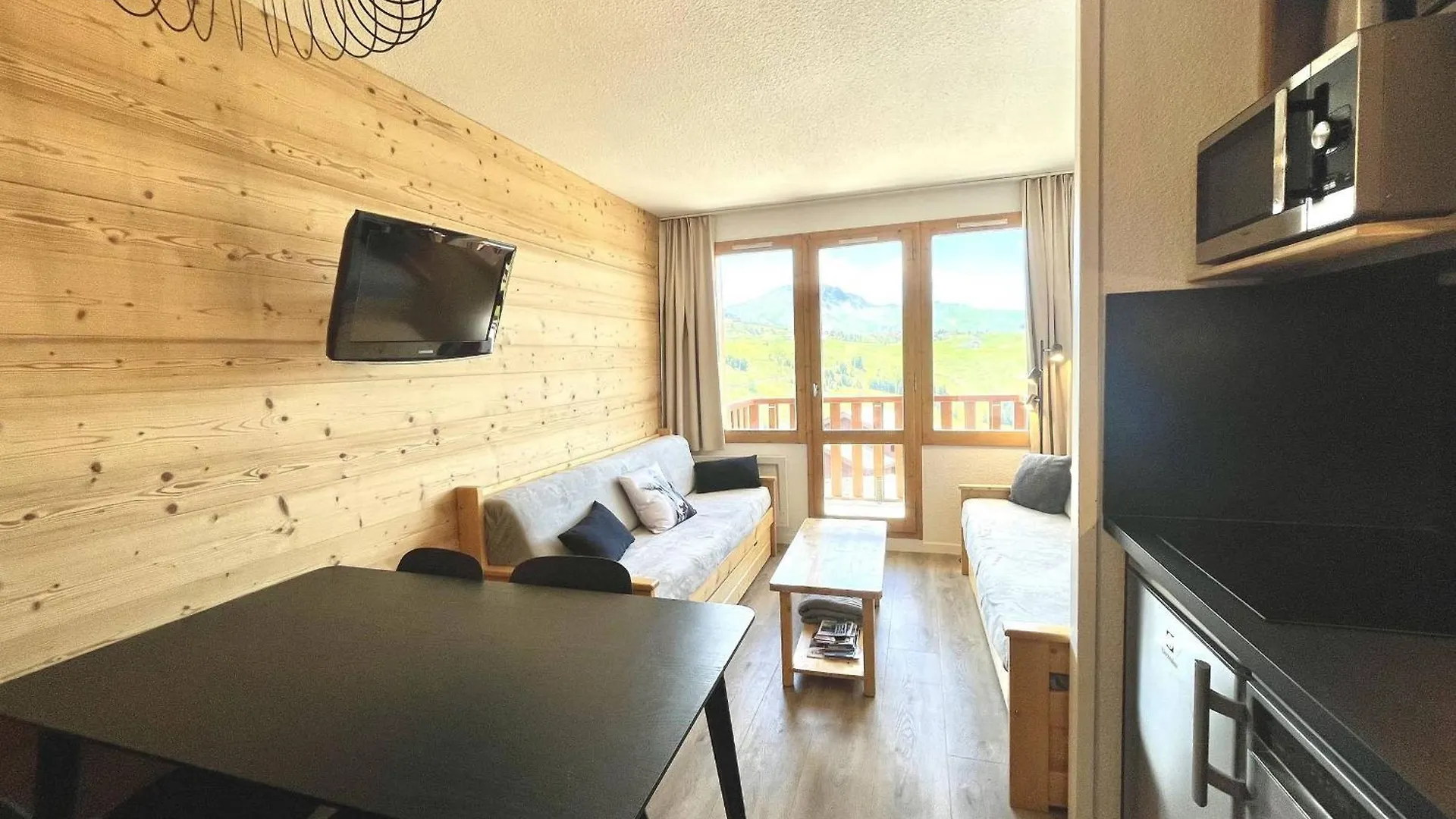 Appartement 2 Pieces Avec Balcon A Belle Plagne, Parking Inclus - Fr-1-351-165 La Plagne-Tarentaise